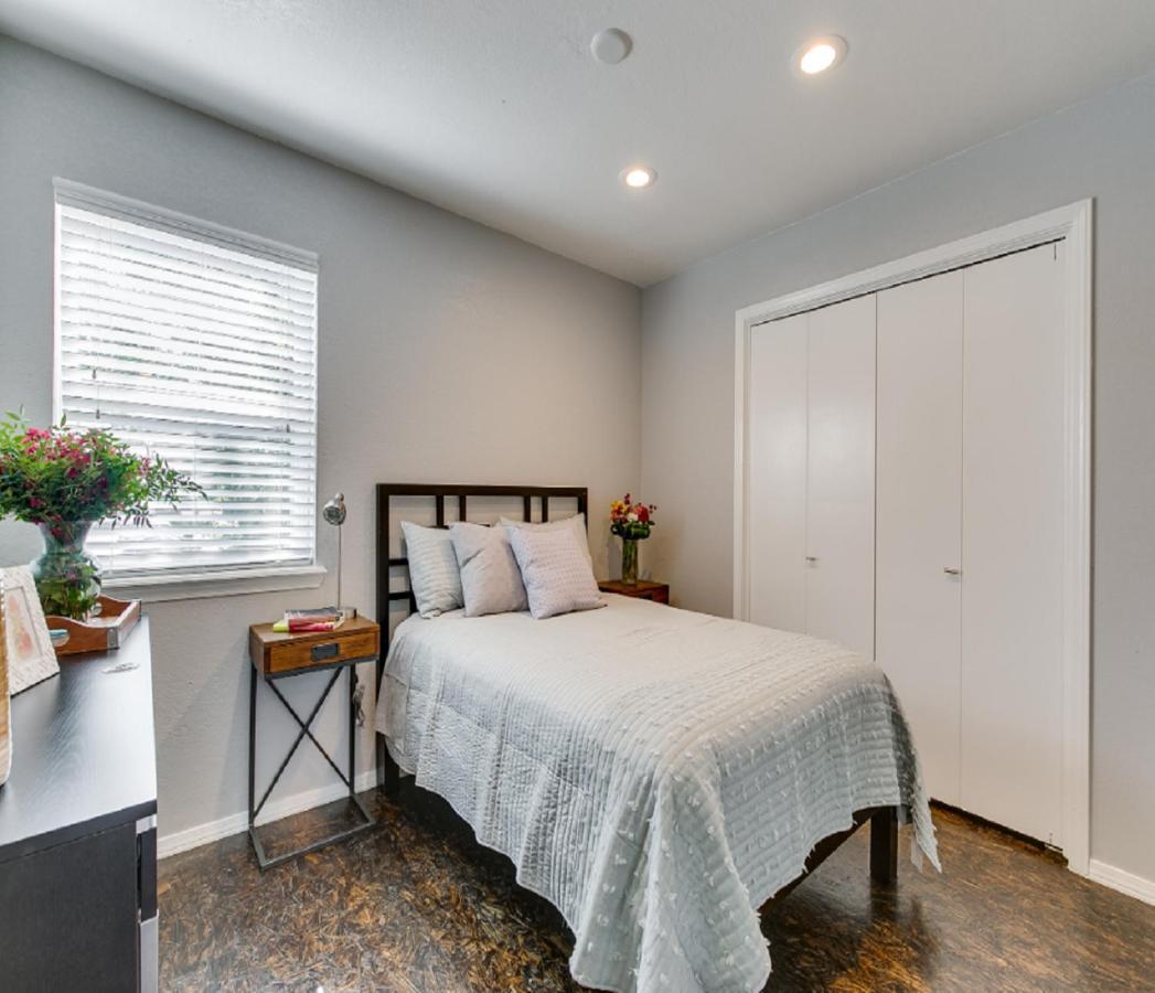 Evie'S Campus-Close 2 Bedroom Luxury 奧克拉荷馬 外观 照片