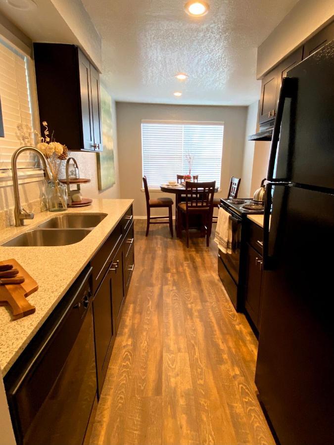 Evie'S Campus-Close 2 Bedroom Luxury 奧克拉荷馬 外观 照片