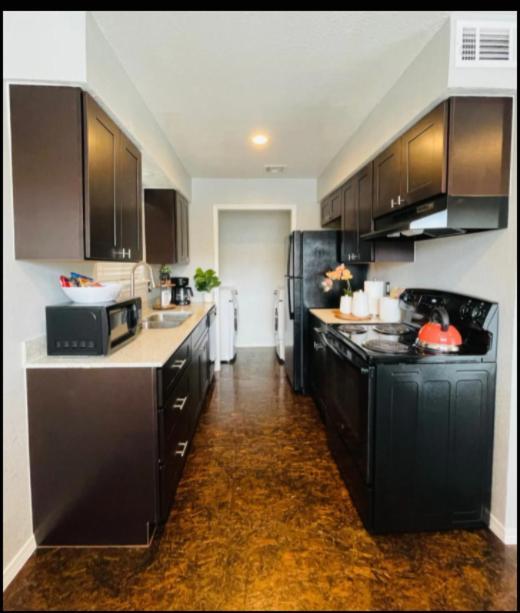 Evie'S Campus-Close 2 Bedroom Luxury 奧克拉荷馬 外观 照片