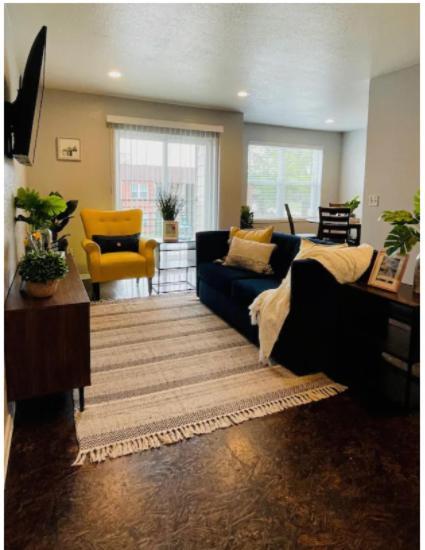 Evie'S Campus-Close 2 Bedroom Luxury 奧克拉荷馬 外观 照片