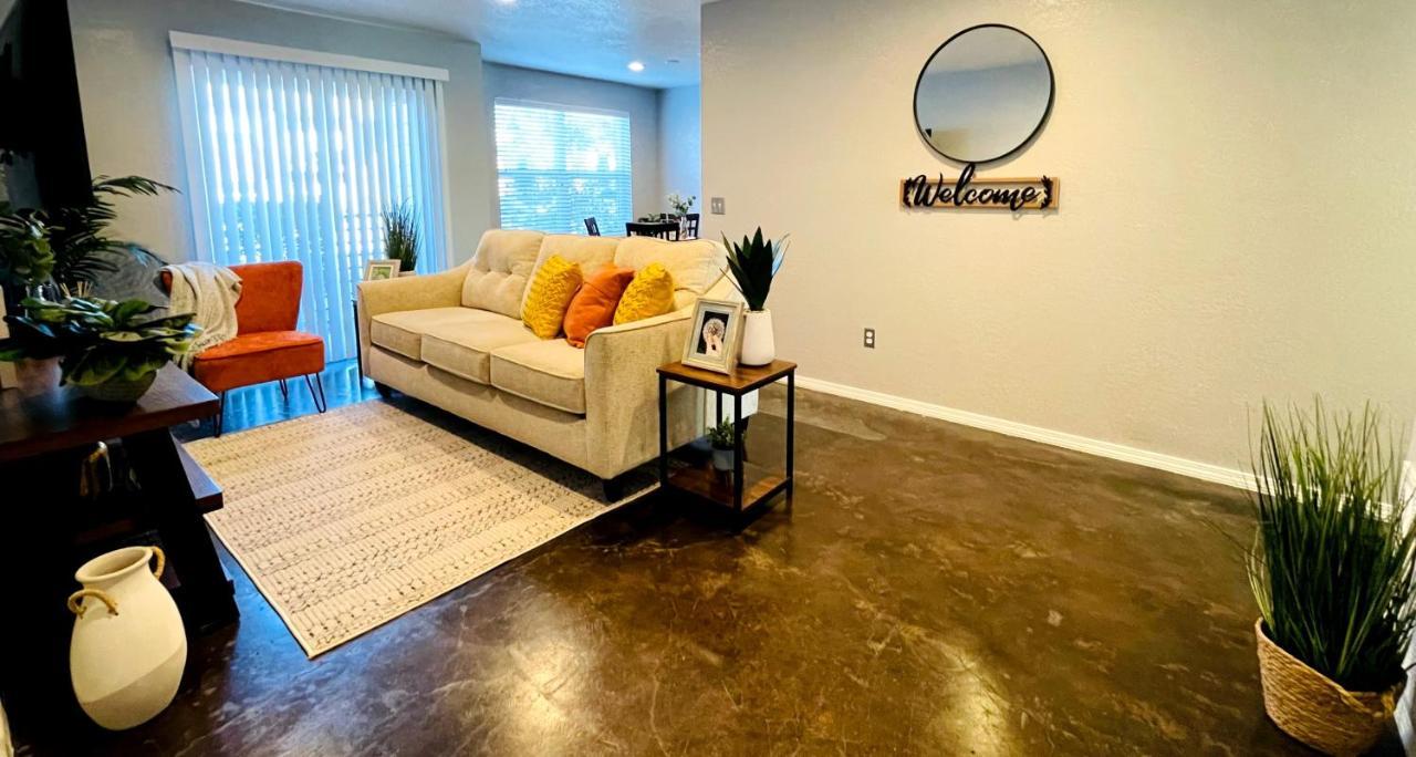 Evie'S Campus-Close 2 Bedroom Luxury 奧克拉荷馬 外观 照片